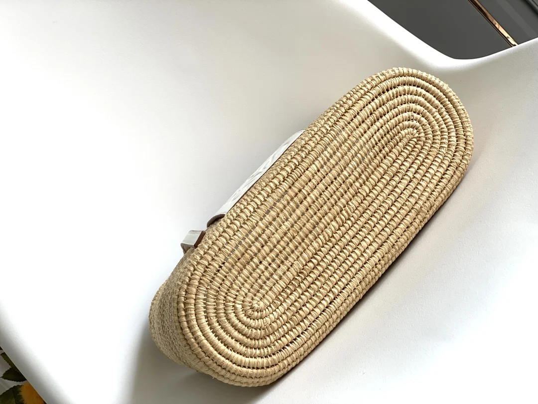 LOEWE Totes Bags Raffia Leather Tan-White 30X21X11CM F0010063838 - Image 5