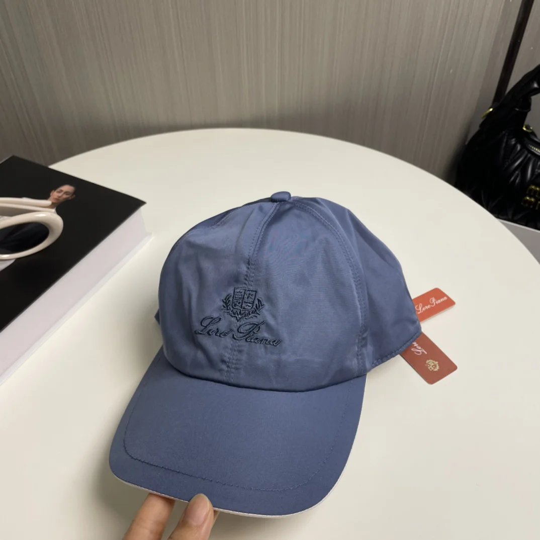 LORO PIANA Caps Wool Blue One Size D810073147 - Image 2