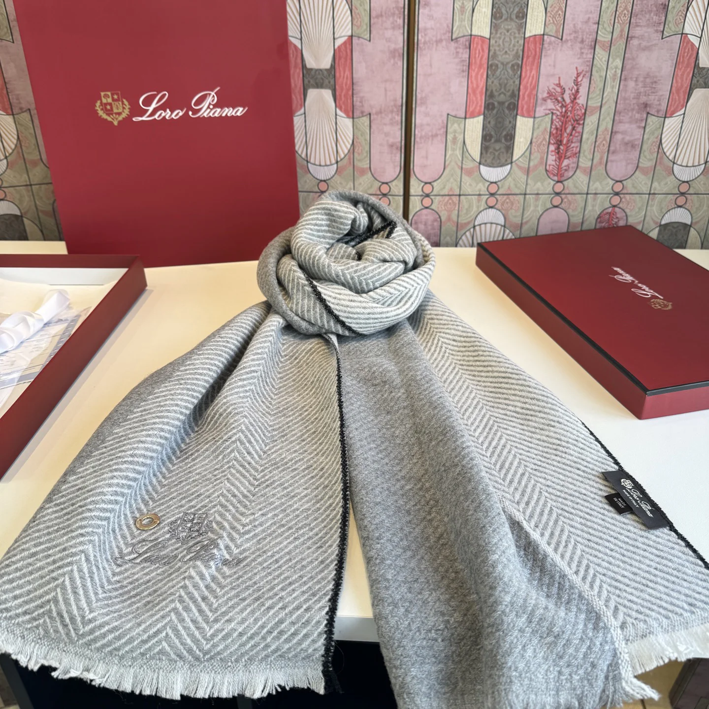 LORO PIANA Scarves Cashmere Grey-Black 45_200CM A5010071070 - Image 3
