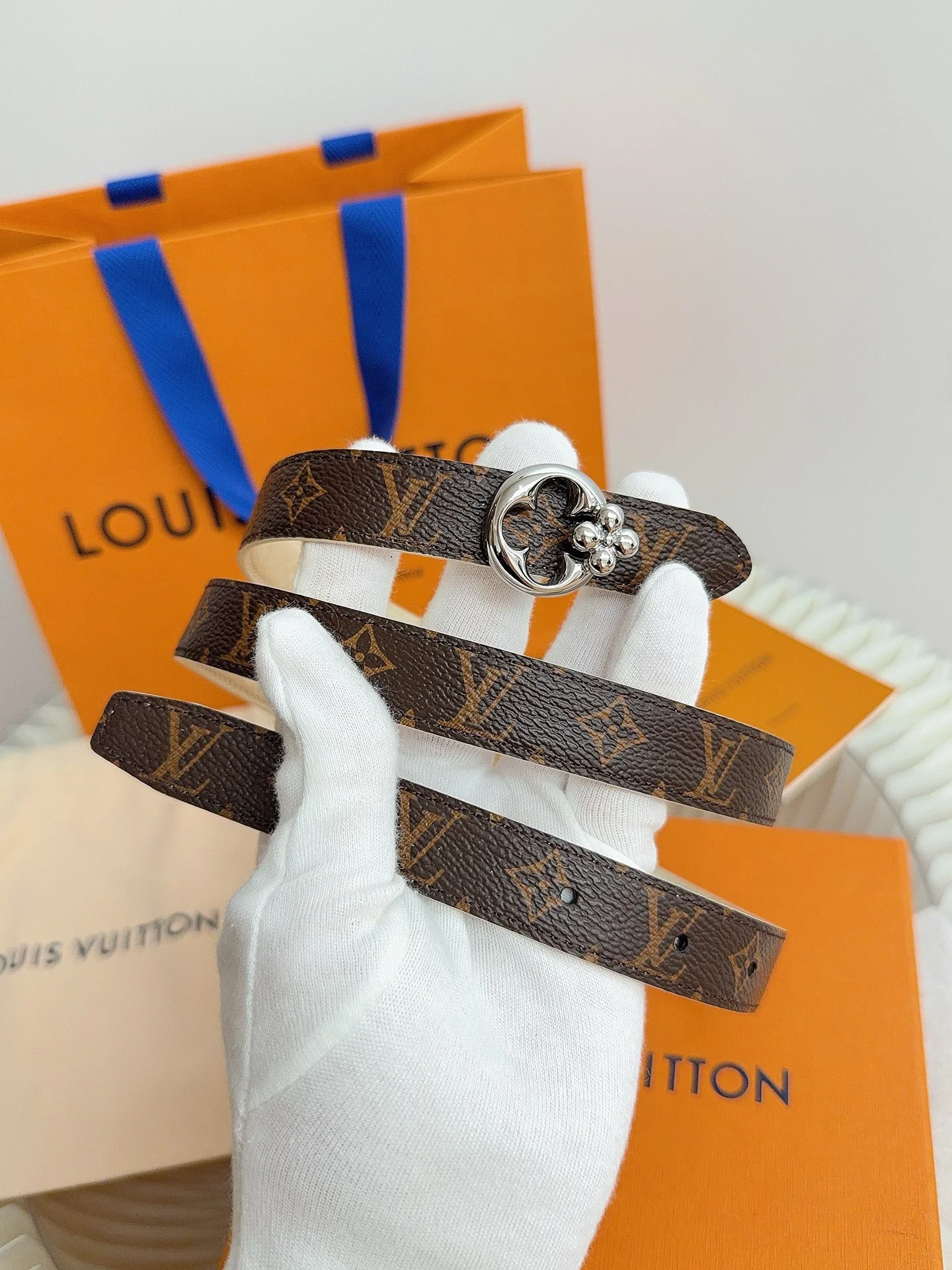 LV Belts Cream-Silver 2.0cm Width A6010050320 - Image 10