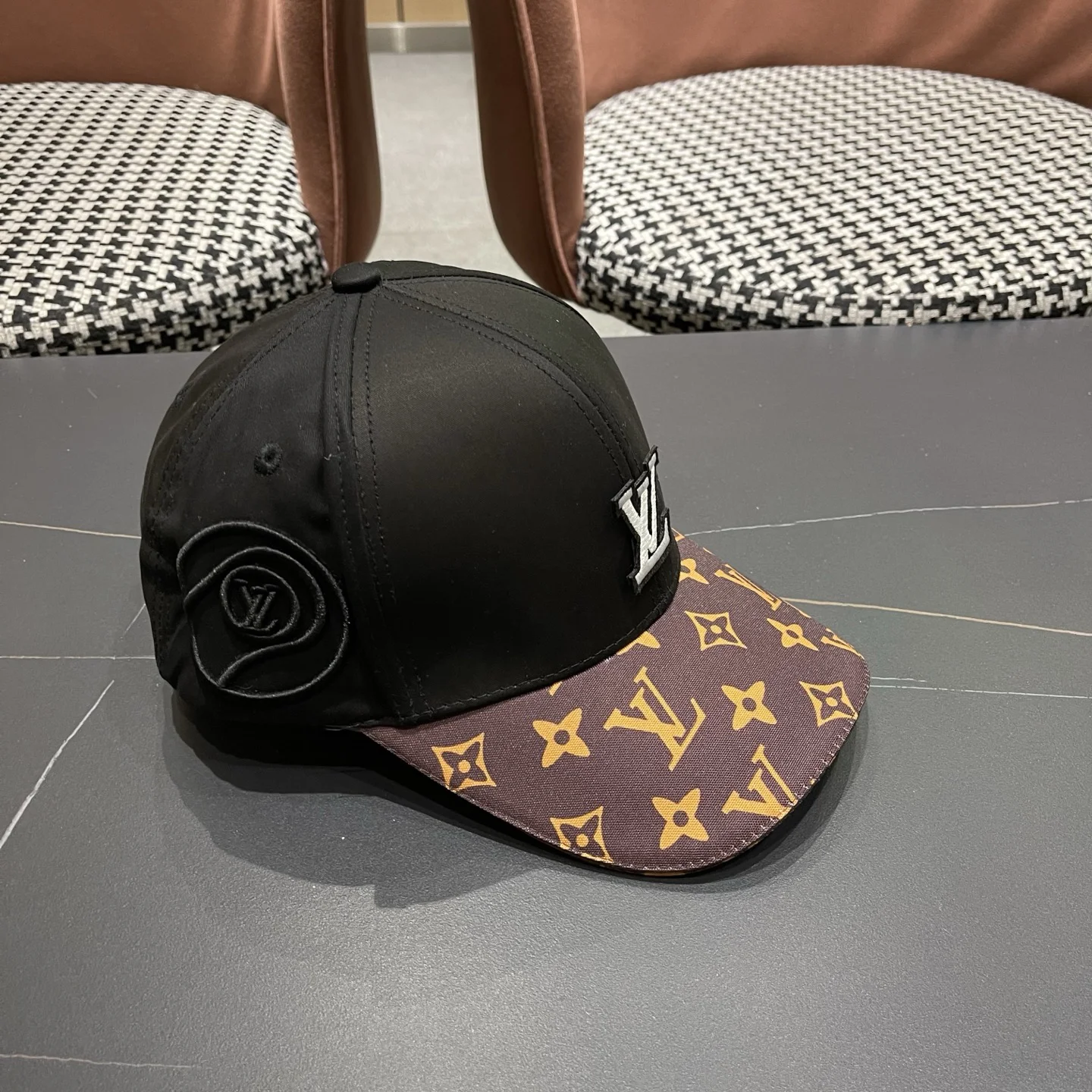 LV Caps Black-Brown E510072785 - Image 7