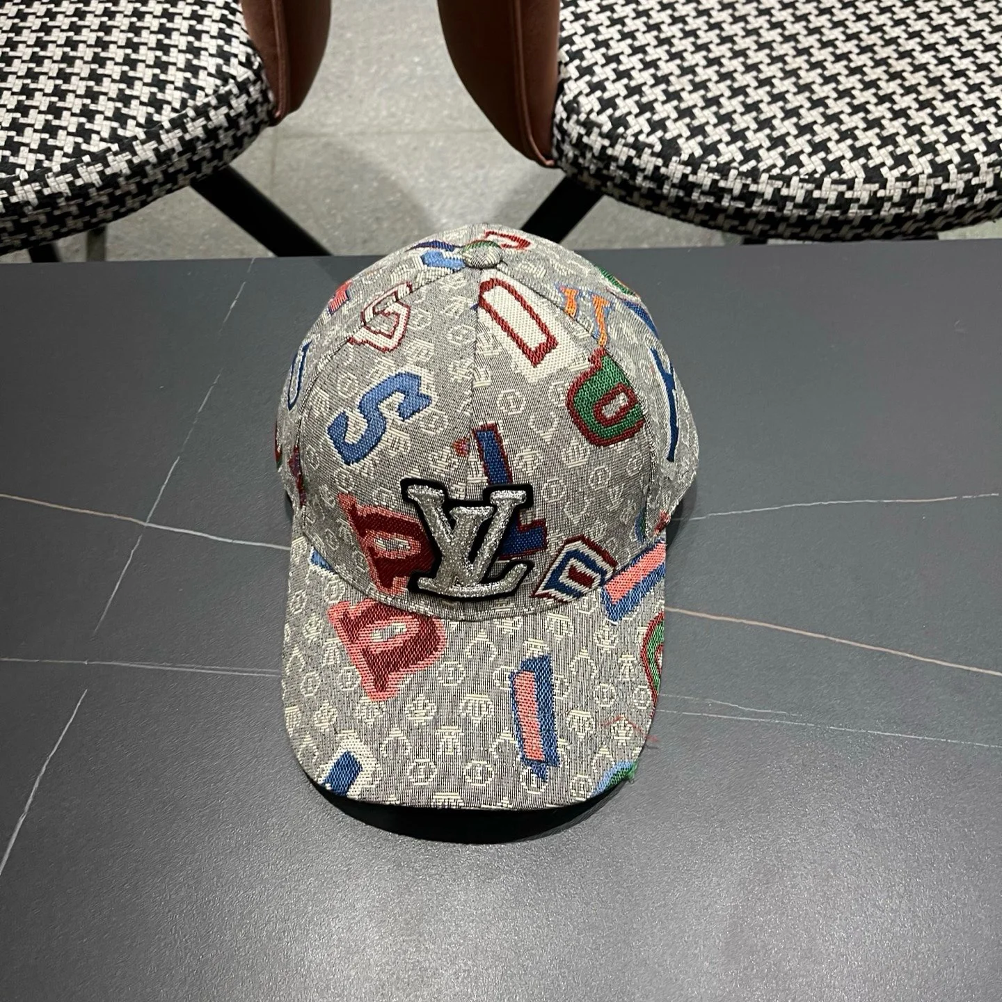 LV Caps Gray-Multi F010072781 - Image 8