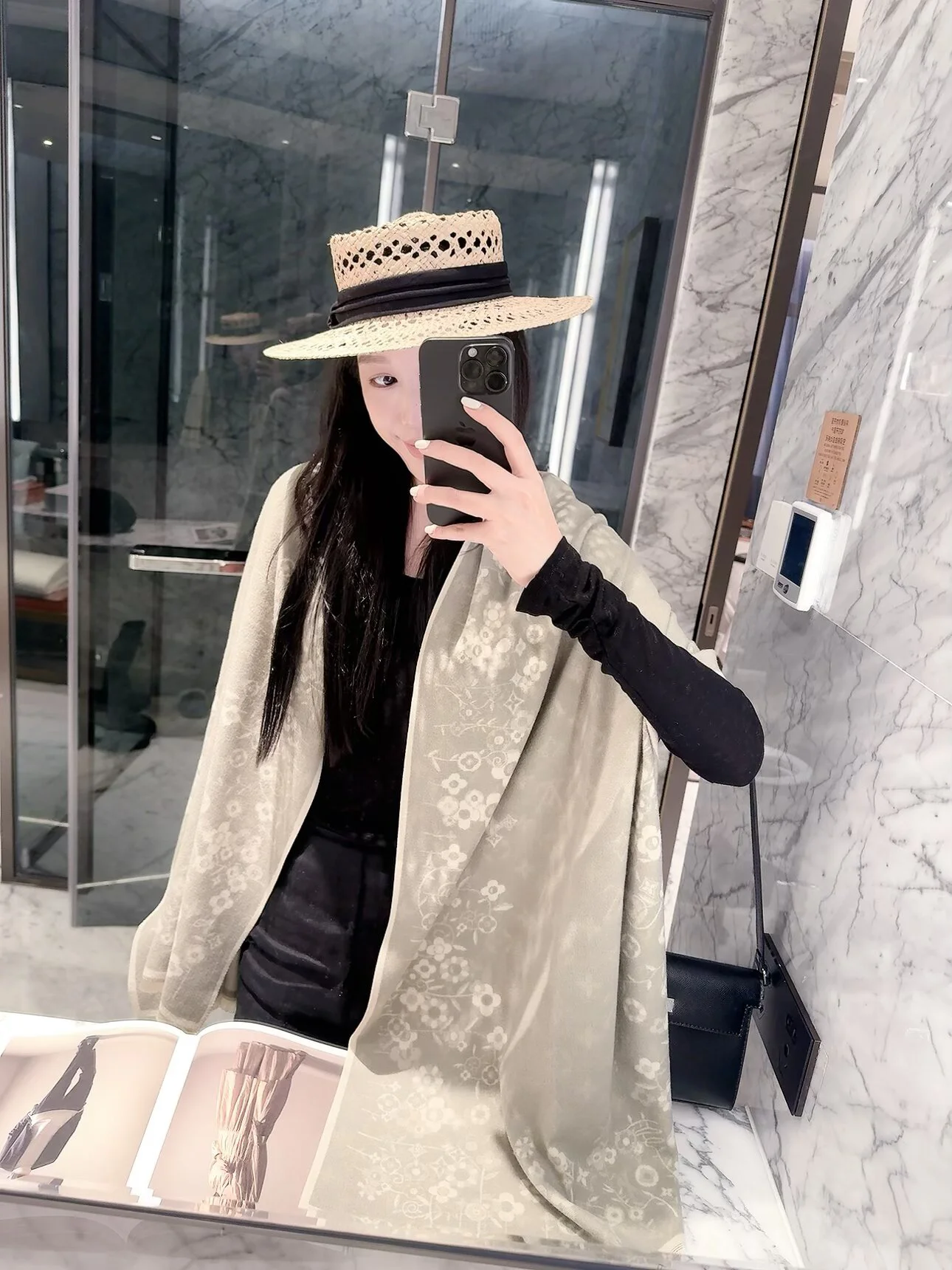 LV Scarves Wool Silk Beige-Black 180x60CM D510070922