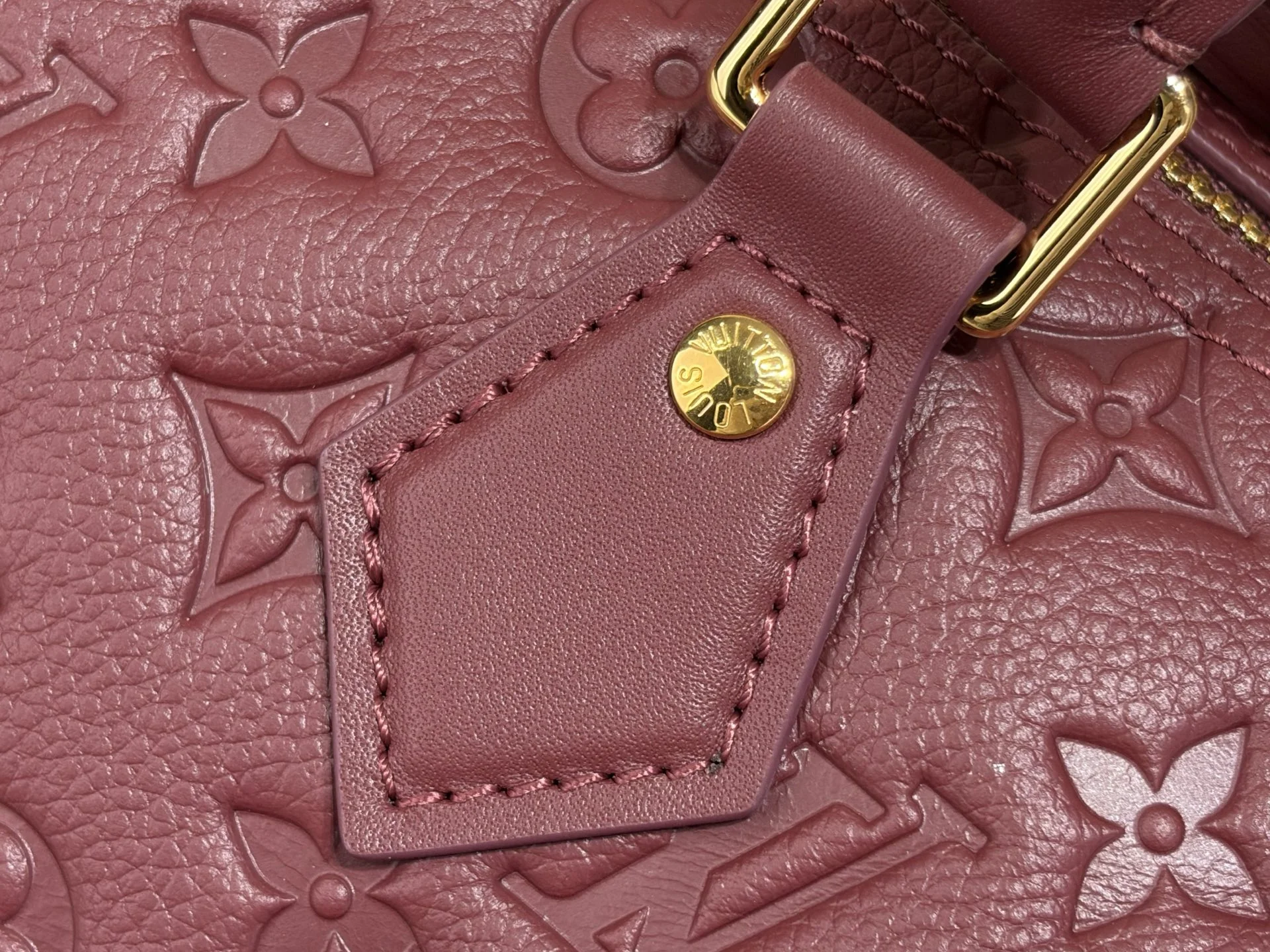 LV Shoulder Bags Burgundy-Gold 21X17X30CM G8010062318 - Image 7