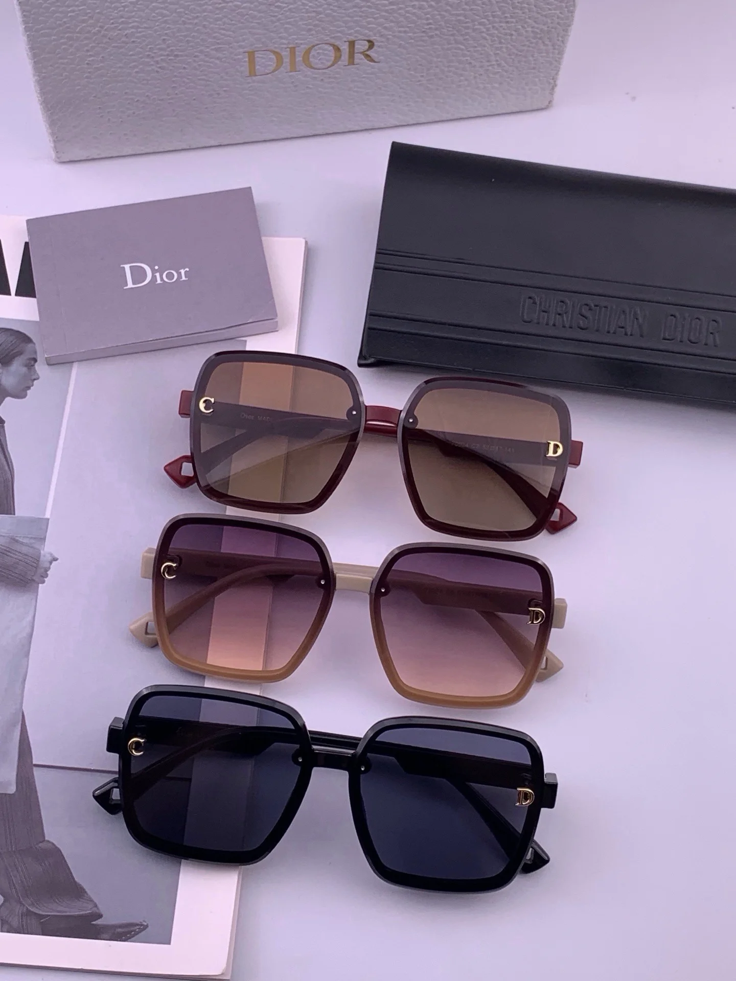 LV Sunglasses F010071880 - Image 9