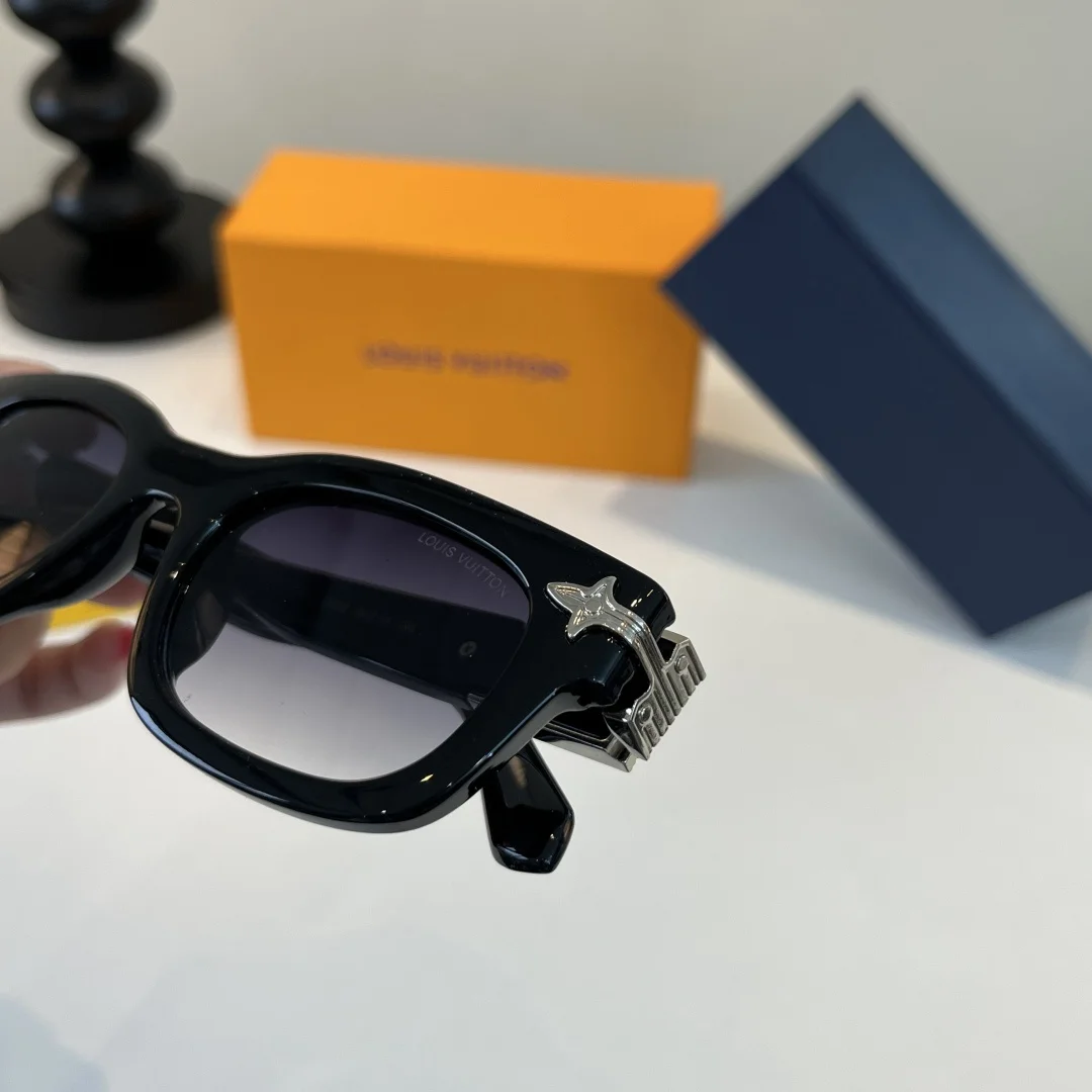 LV Sunglasses G510073426 - Image 12