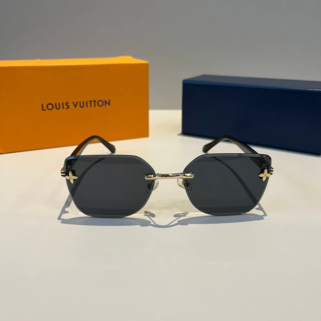 LV Sunglasses H010072322 - Image 4