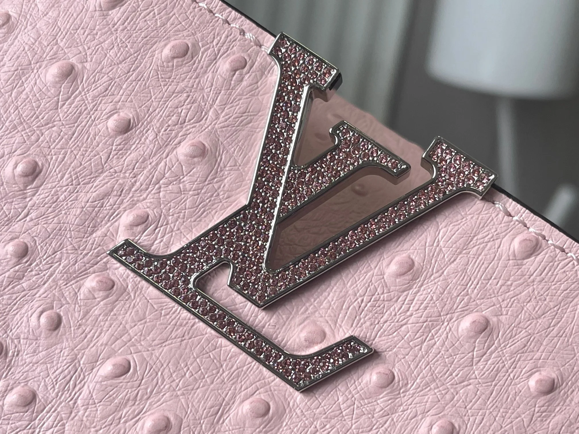 LV Top Handle Bags Pink-Silver 21X14X8CM A10010063214 - Image 4
