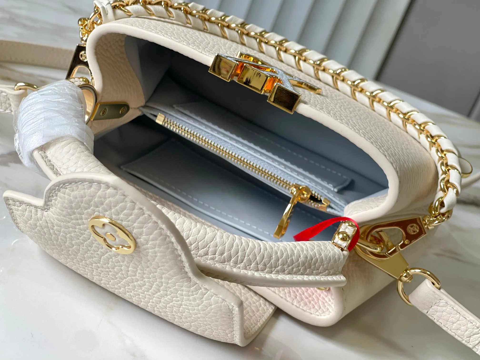 LV Top Handle Bags Taurillon Leather Cream-Gold 21X14X8CM A15010063286 - Image 7