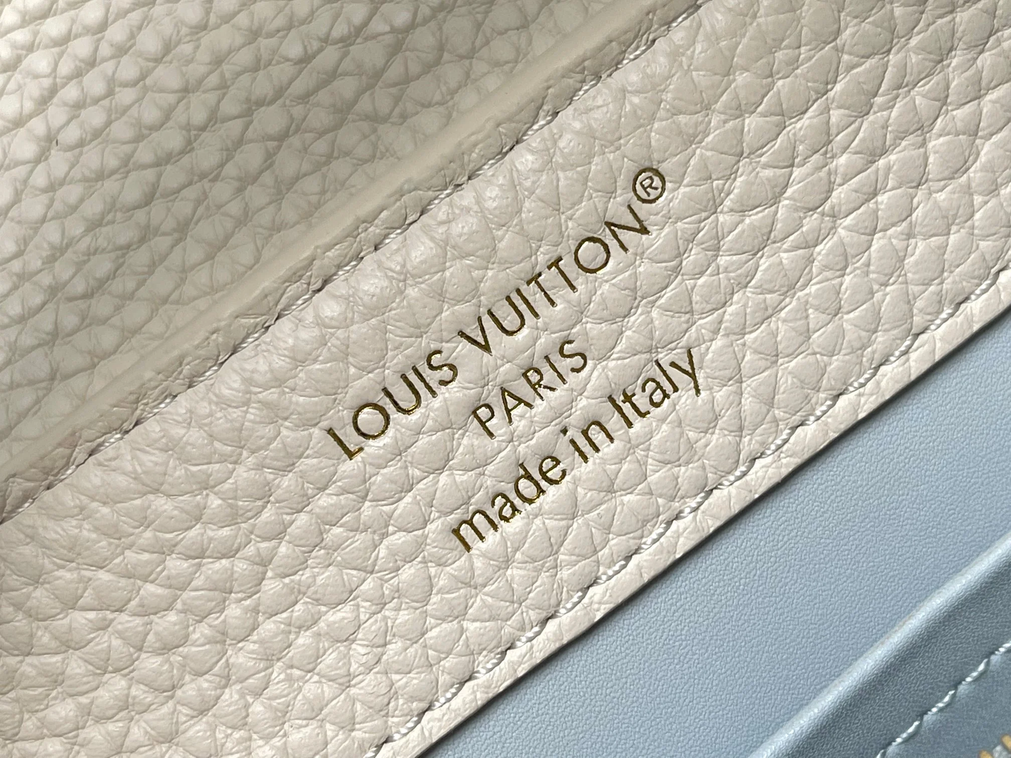 LV Top Handle Bags Taurillon Leather Cream-Gold 21X14X8CM A15010063286 - Image 8