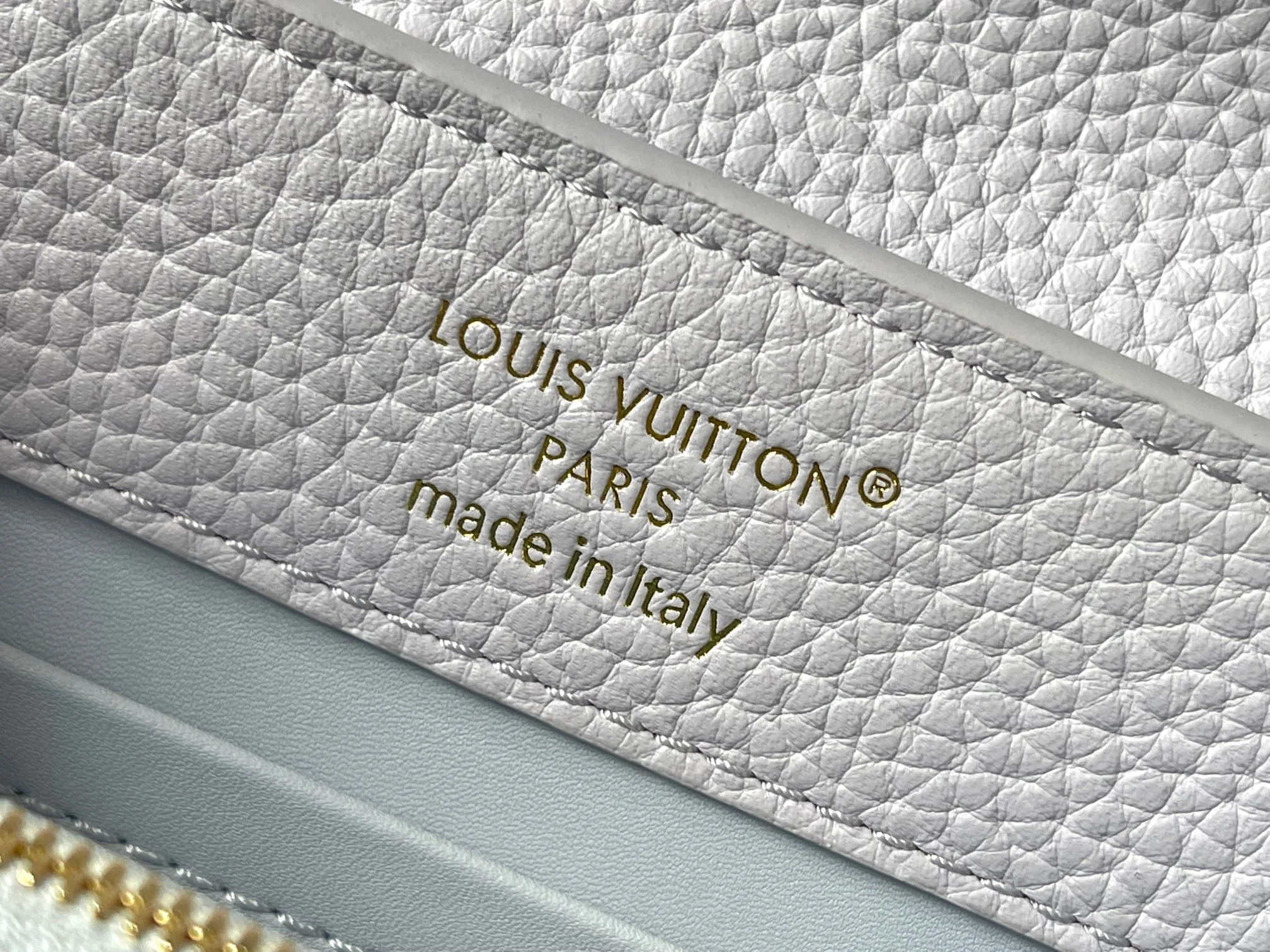 LV Top Handle Bags Taurillon Leather White-Gold 22X12X8CM A15010063239 - Image 8