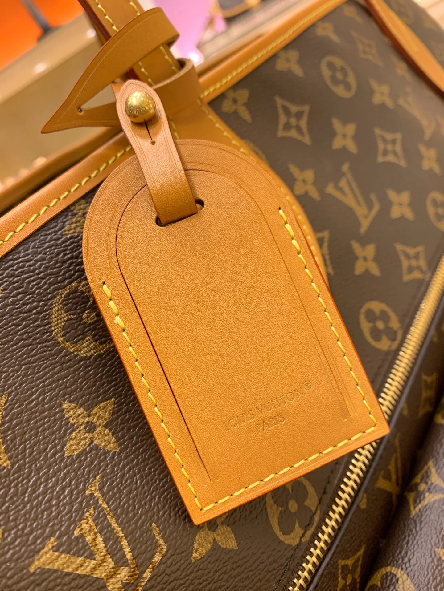 LV Totes Bags Brown-Tan 38X60X28CM F2010063146 - Image 2