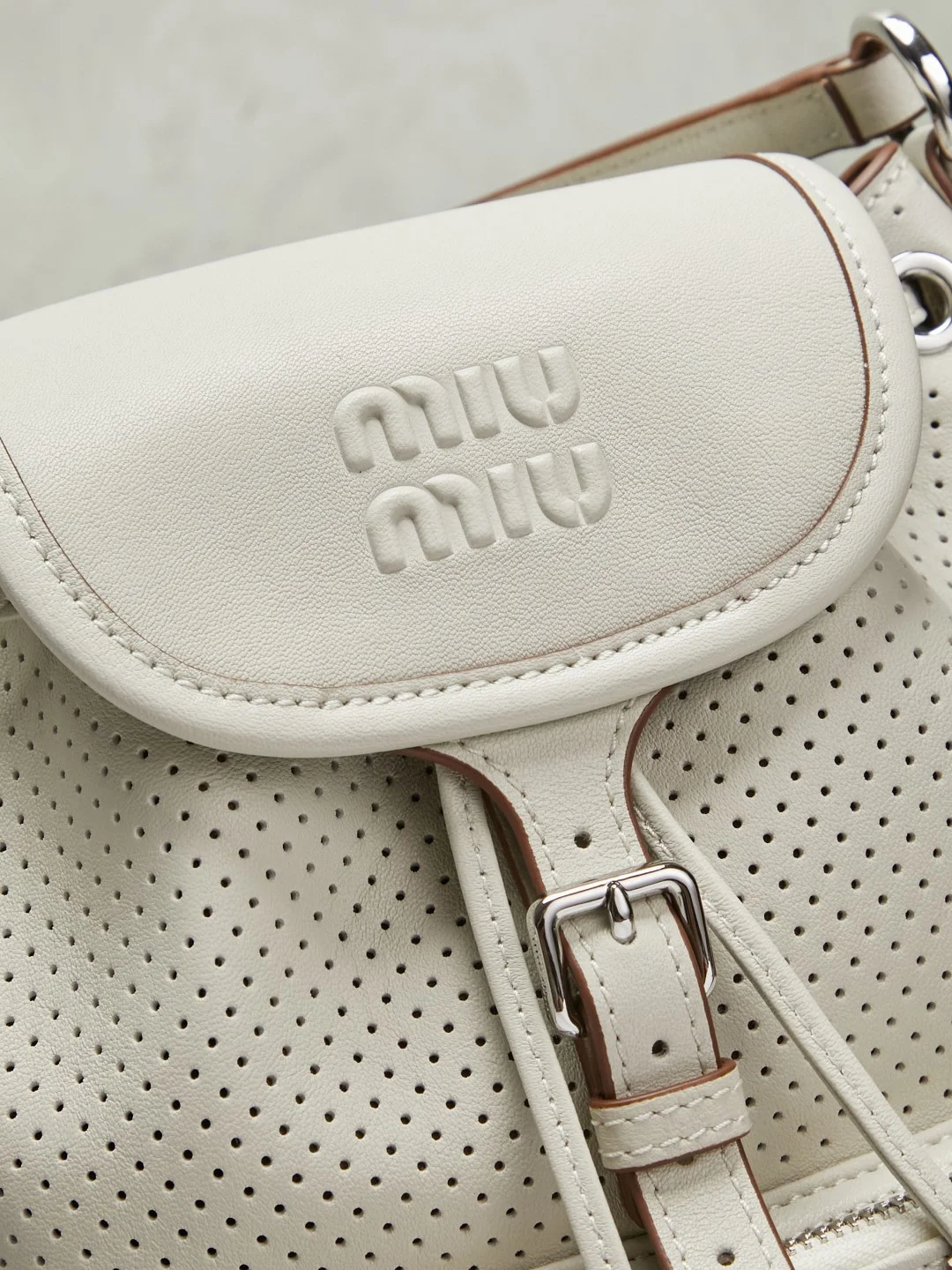 MIU MIU Backpacks Bags White-Brown 22X18X11.5CM I5010061056 - Image 5
