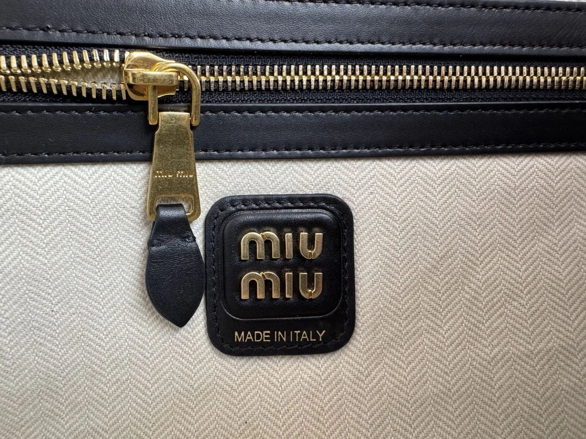MIU MIU Briefcases Bags Mixed Leather Black-Gold 34X23X12CM I5010062996 - Image 2