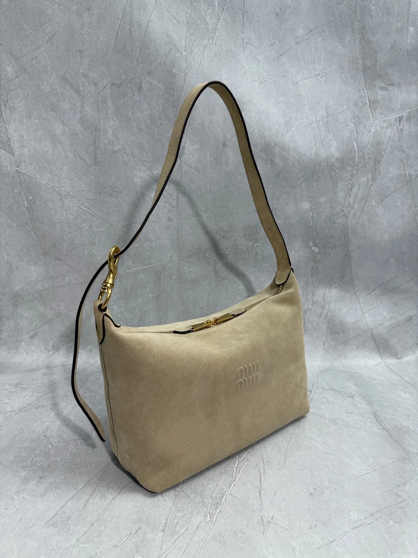 MIU MIU Shoulder Bags Beige-Gold 28X21.5X13CM G2010061583 - Image 3