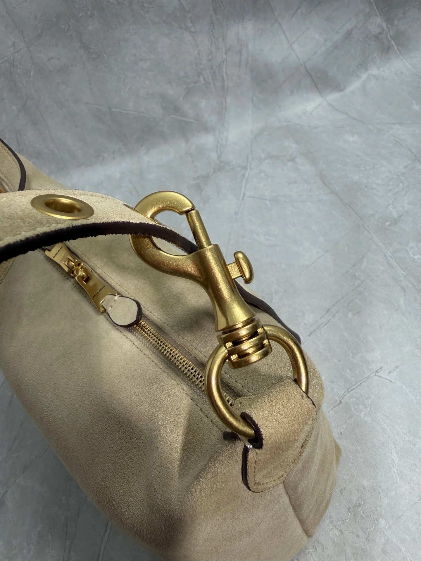 MIU MIU Shoulder Bags Beige-Gold 28X21.5X13CM G2010061583 - Image 7