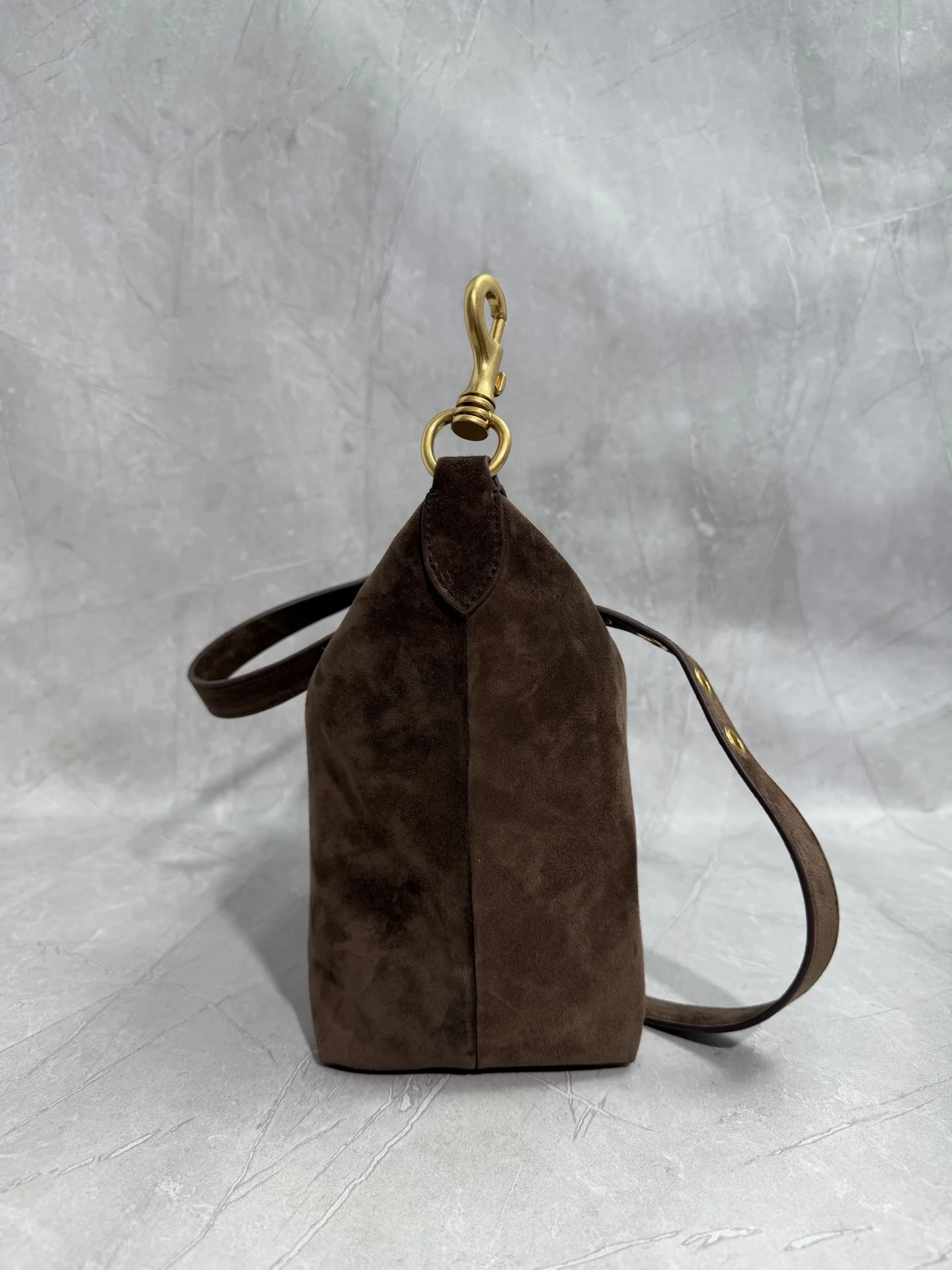 MIU MIU Shoulder Bags Brown-Gold 28X21.5X13CM G2010061564 - Image 4