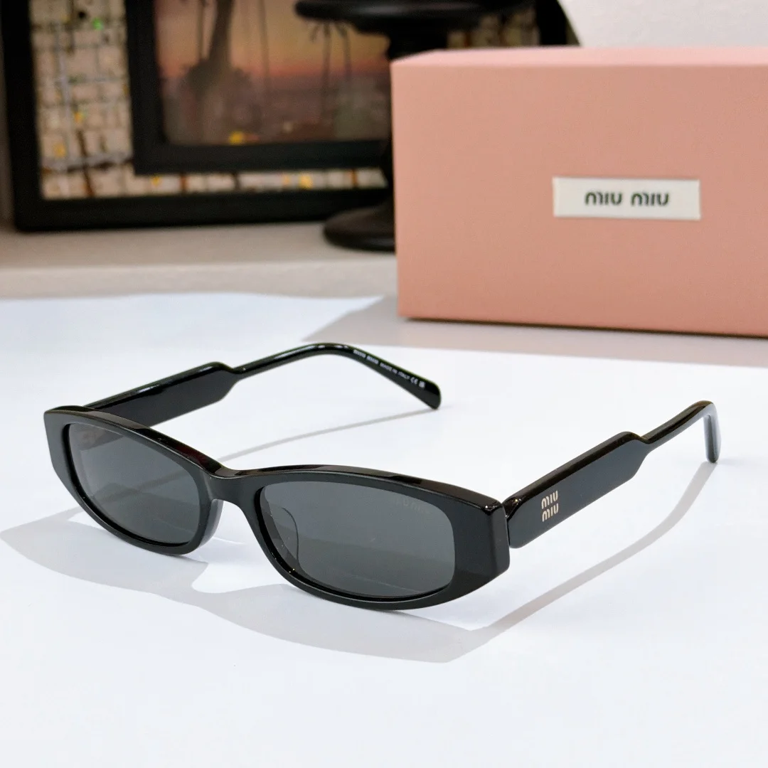 MIU MIU Sunglasses A2510071595 - Image 4