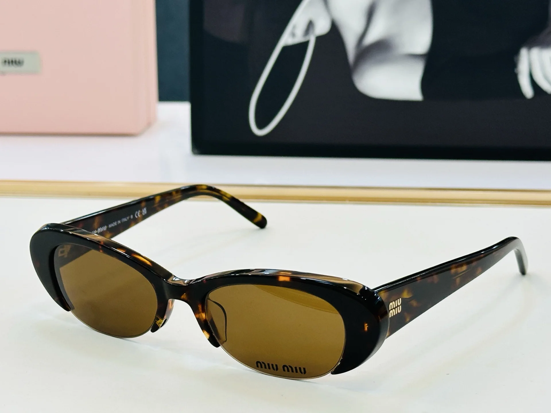 MIU MIU Sunglasses A2510072712 - Image 5