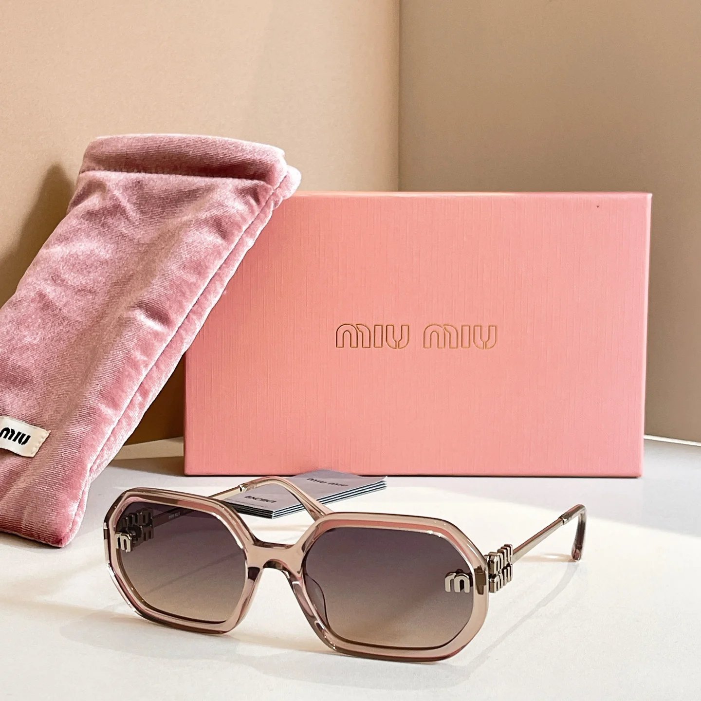 MIU MIU Sunglasses A3510070608 - Image 3