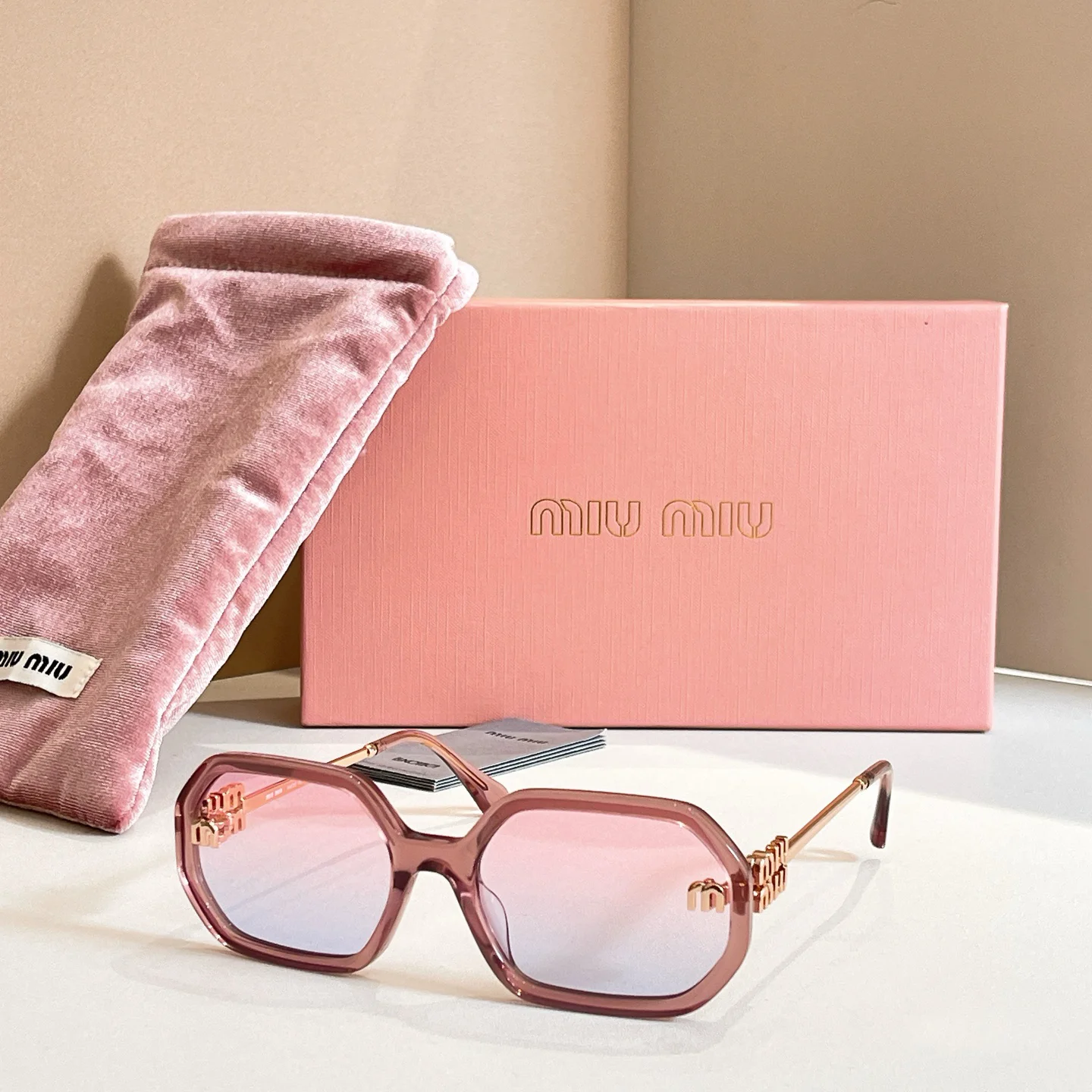 MIU MIU Sunglasses A3510070608 - Image 5