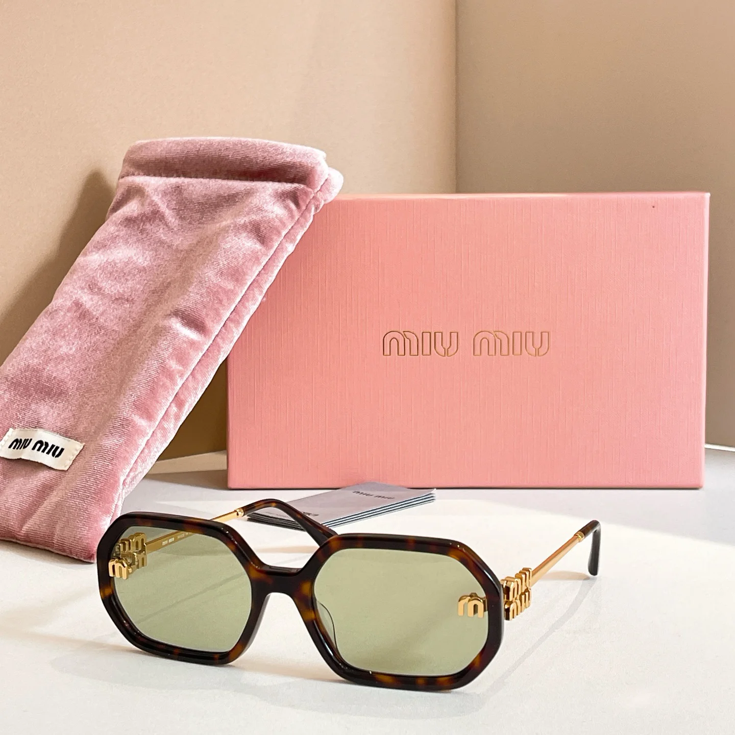 MIU MIU Sunglasses A3510070608 - Image 6