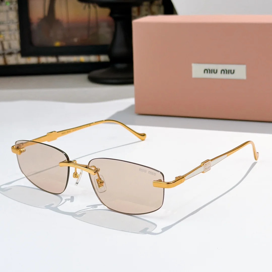 MIU MIU Sunglasses A3510071423 - Image 3