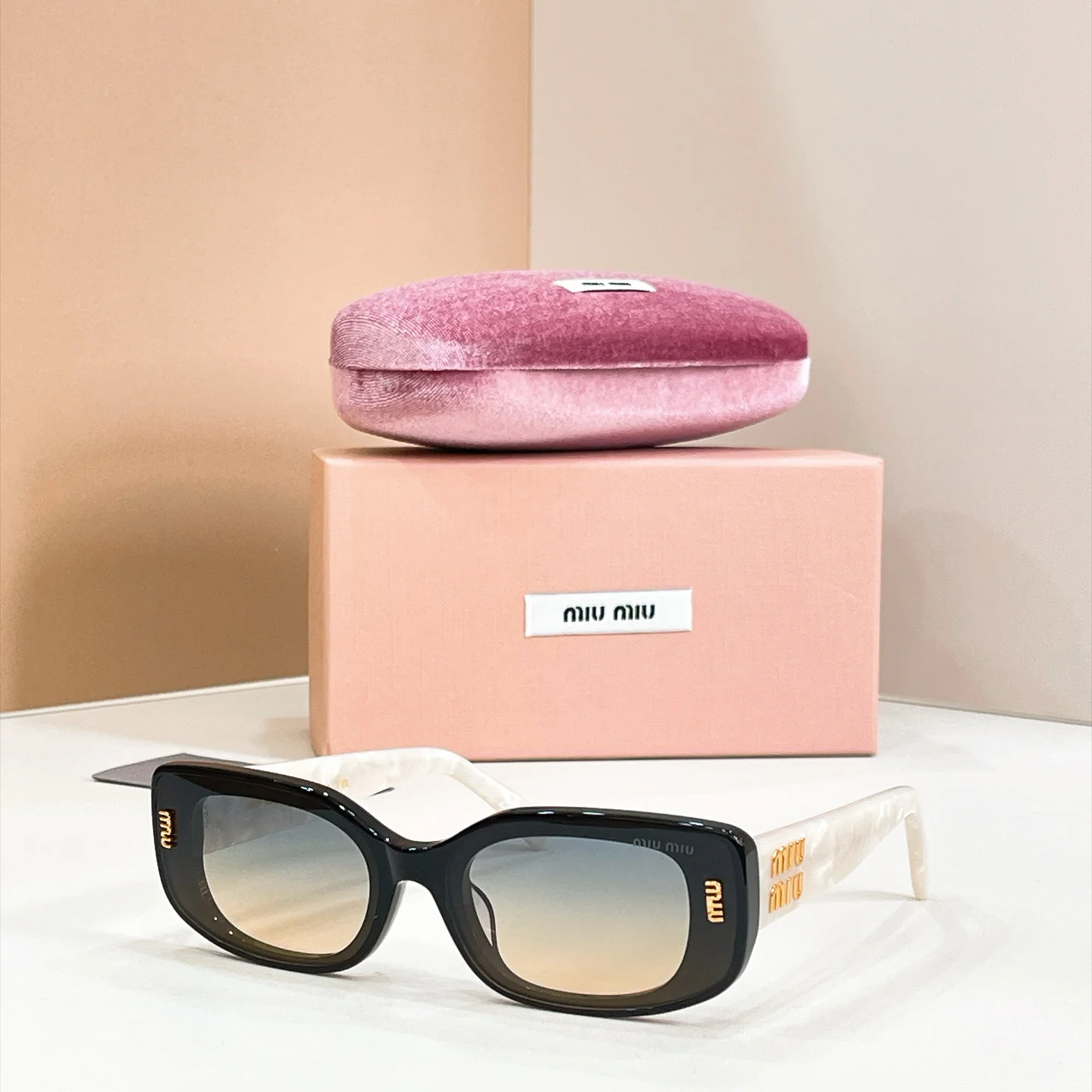 MIU MIU Sunglasses A3510071439 - Image 6