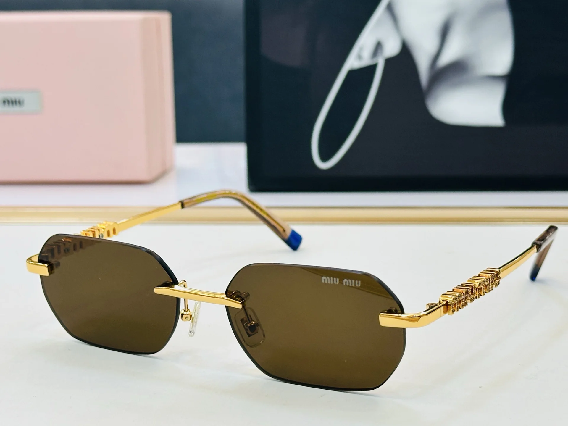 MIU MIU Sunglasses A3510072554 - Image 5