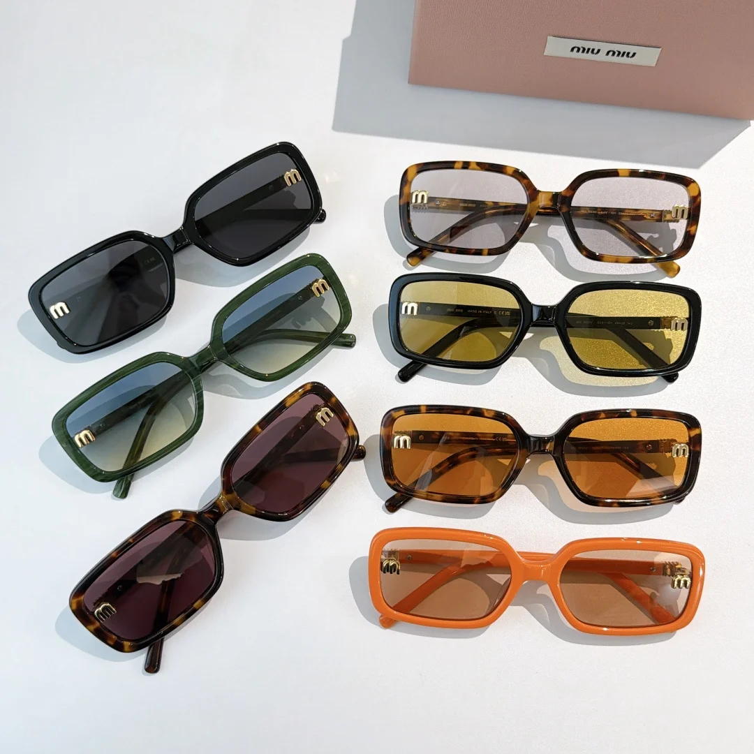 MIU MIU Sunglasses A3510072663 - Image 9