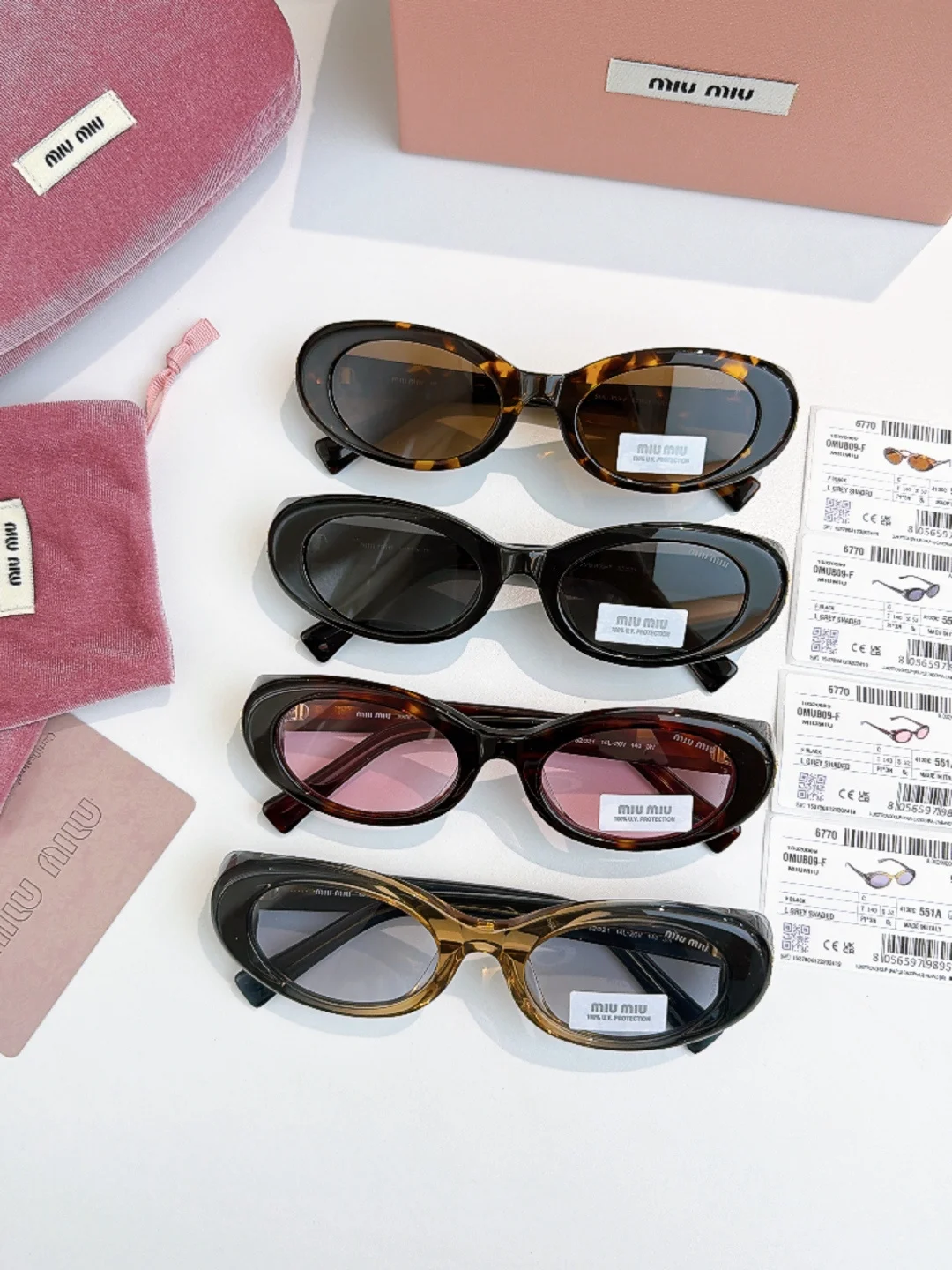 MIU MIU Sunglasses A3510072699 - Image 9