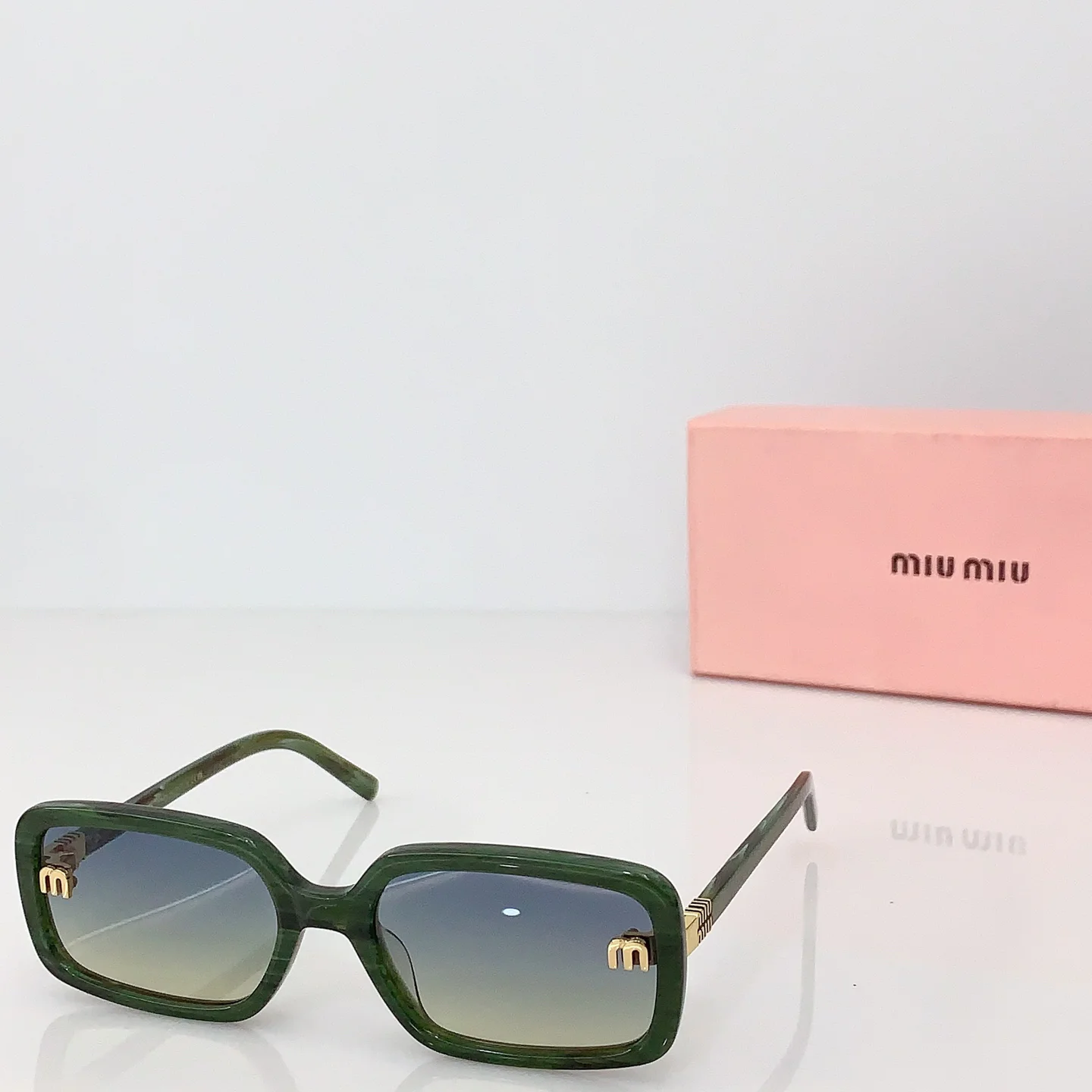 MIU MIU Sunglasses A3510072730 - Image 5