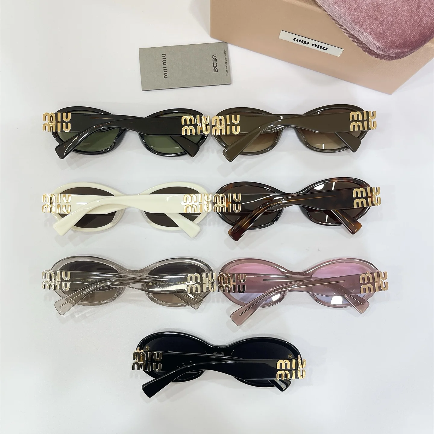MIU MIU Sunglasses A3510072921 - Image 9