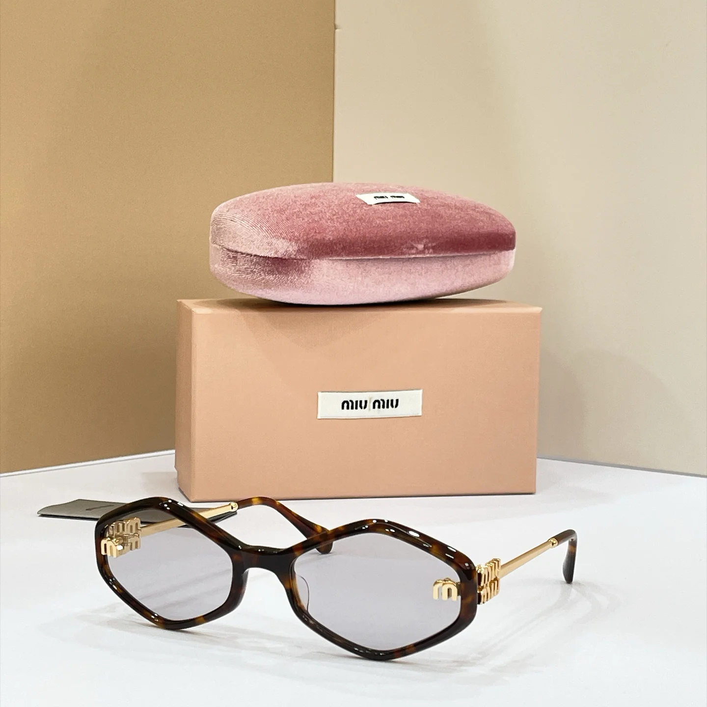 MIU MIU Sunglasses A4510072709 - Image 5