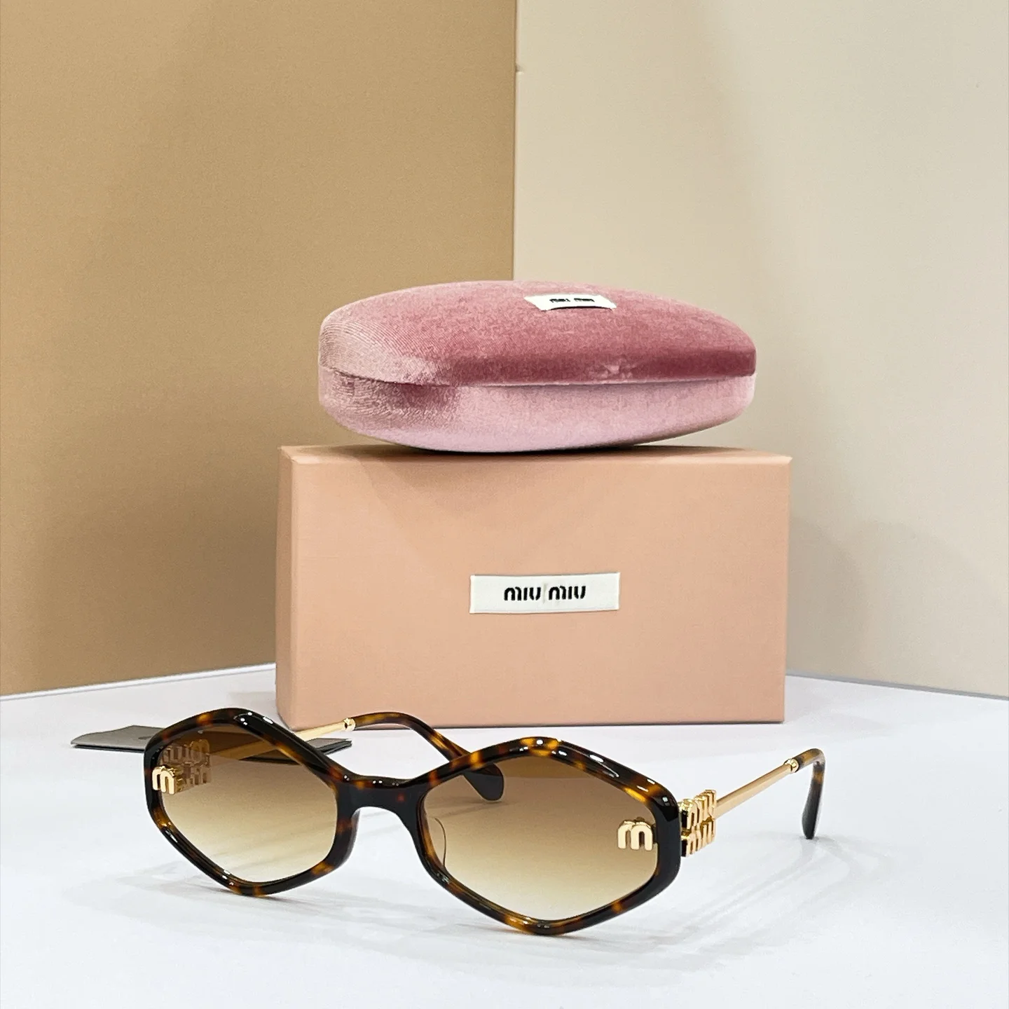 MIU MIU Sunglasses A4510072709 - Image 7