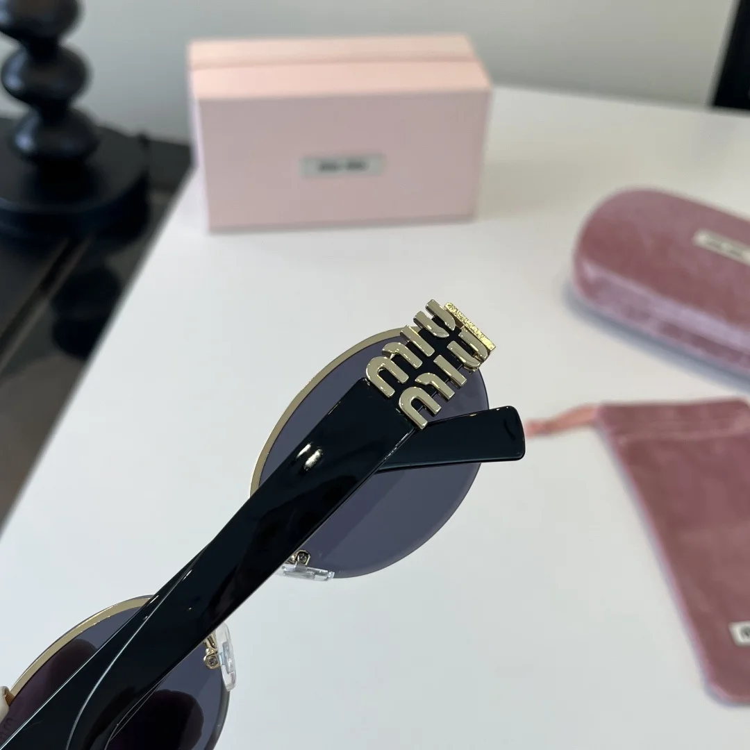 MIU MIU Sunglasses G510072875 - Image 9