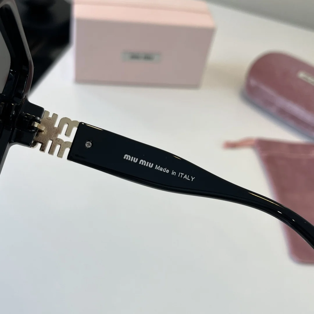 MIU MIU Sunglasses G510072876 - Image 3
