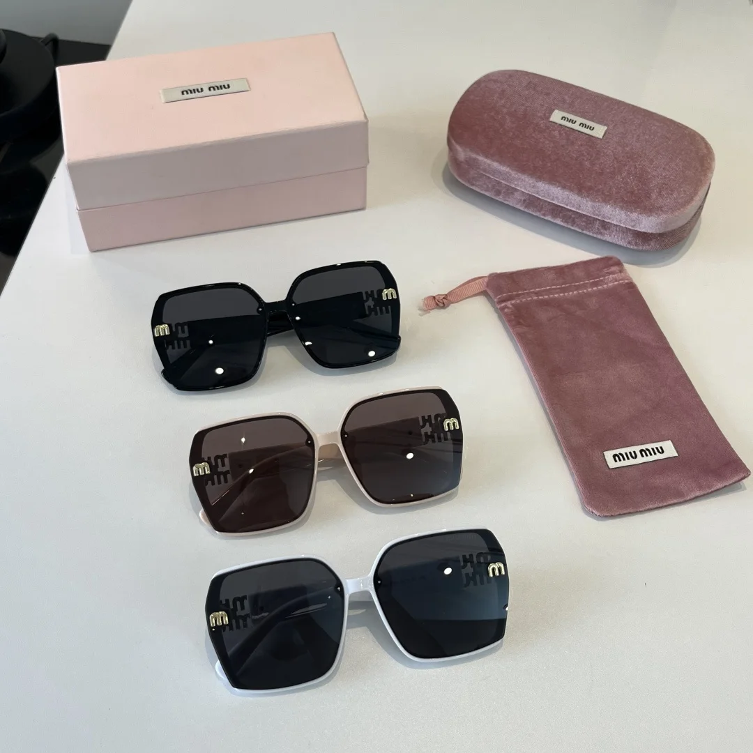 MIU MIU Sunglasses G510072876 - Image 4