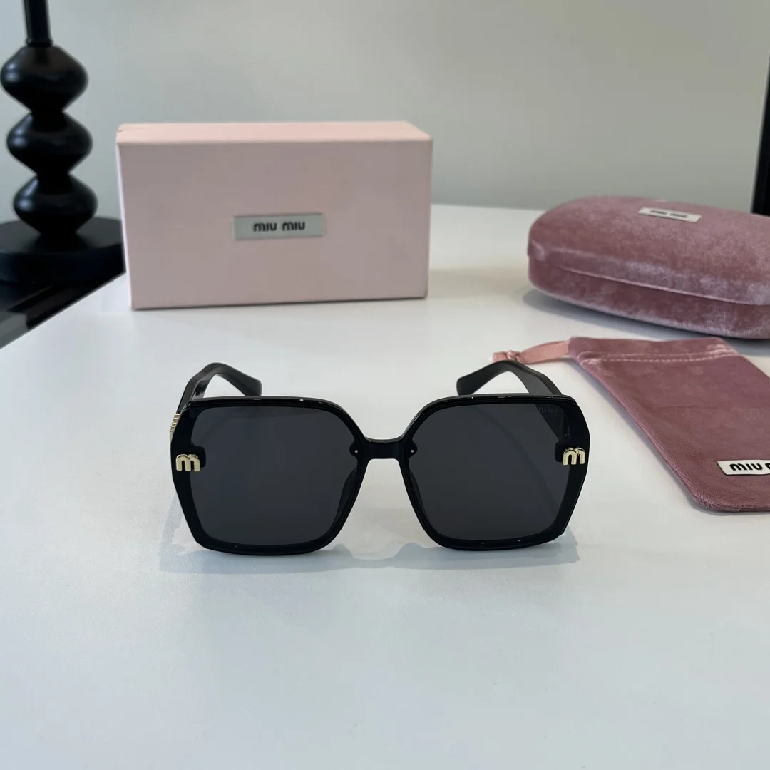 MIU MIU Sunglasses G510072876 - Image 6