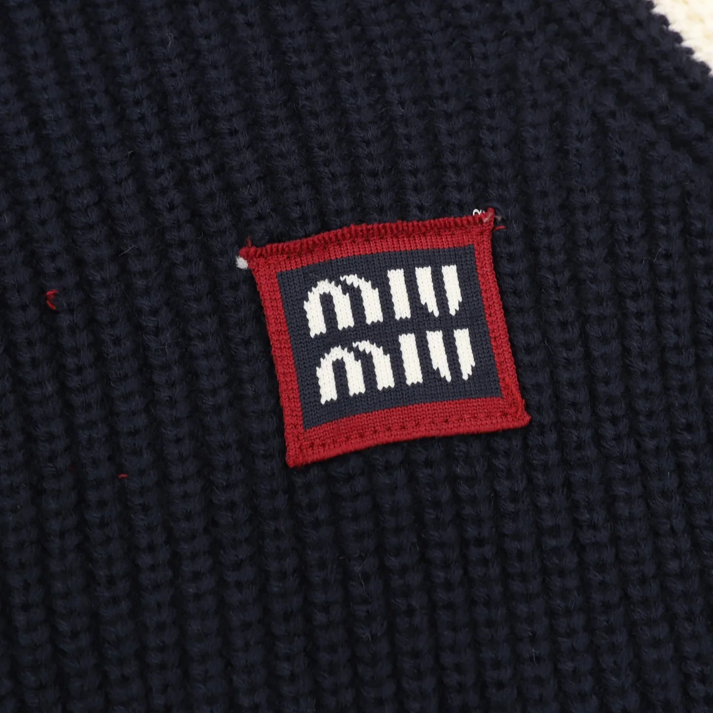 MIU MIU Sweaters Wool Cashmere Blend Navy-Cream 38-42 B60202610040079 - Image 4