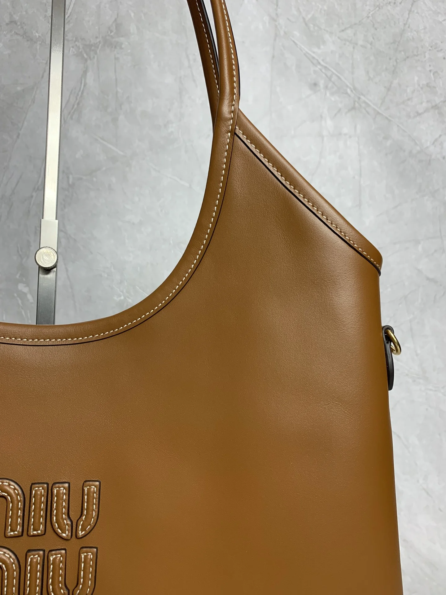 MIU MIU Totes Bags Brown 35X40X60CM F5010062073 - Image 5