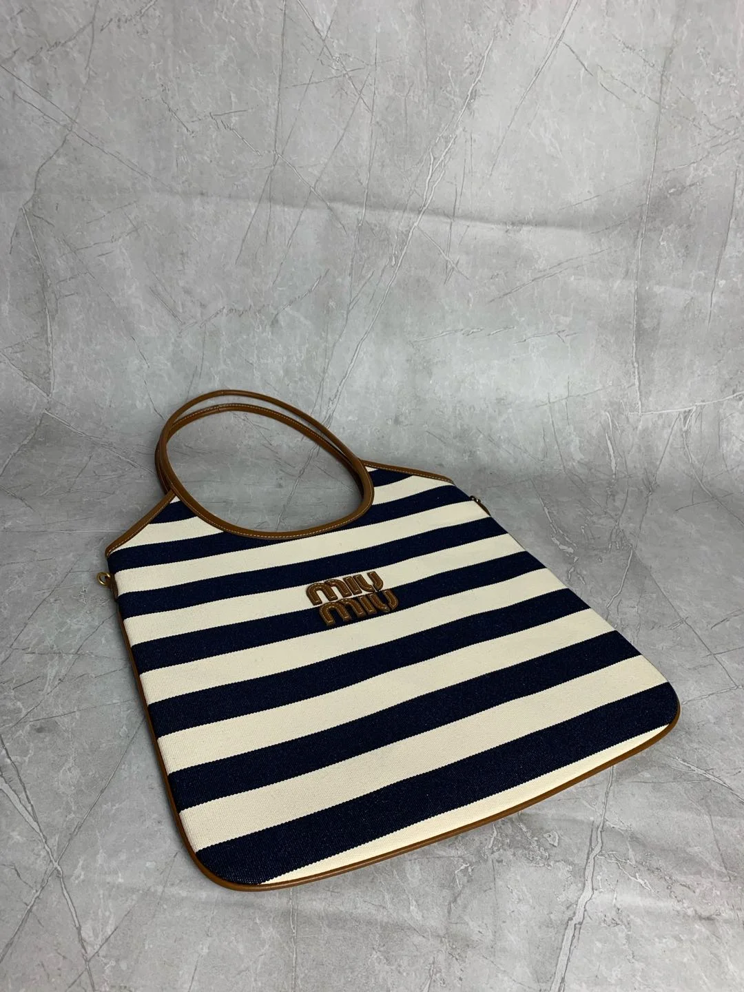 MIU MIU Totes Bags Canvas & Calfskin White-Navy 35X40CM E5010061850 - Image 9