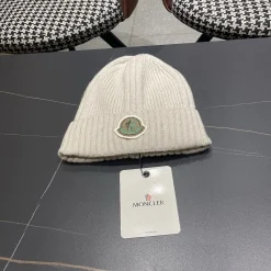 MONCLER Hats Knit White-Green One Size F010072056