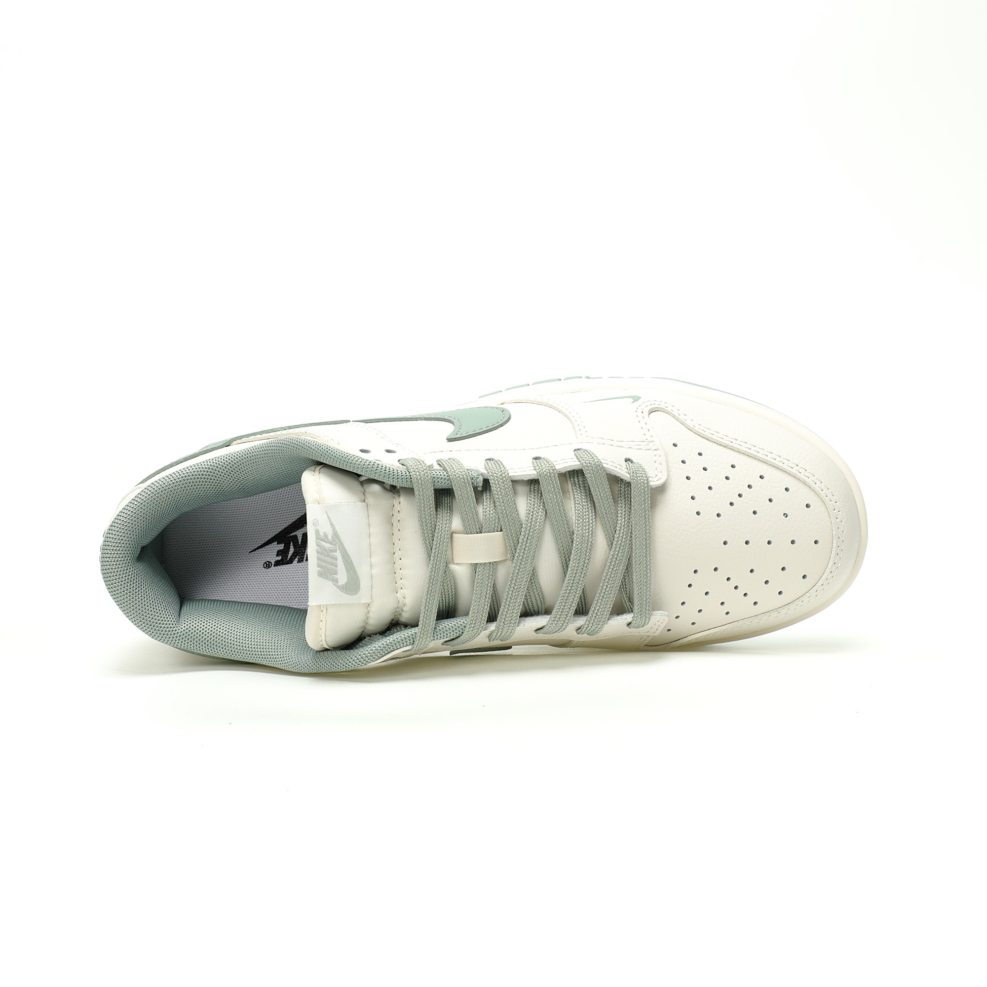Nike SB Dunk Low WG0320-142 - Image 3