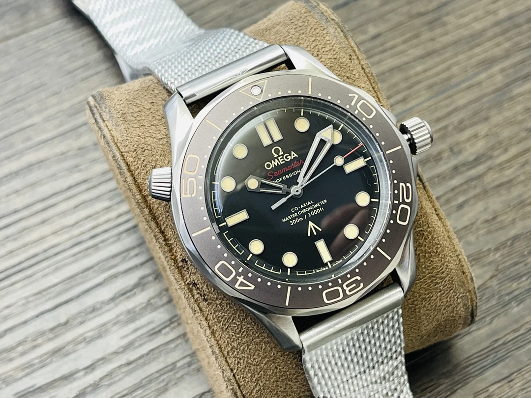 OMEGA Seamaster Automatic 007 (Black Dial) 40mm OM A80010070195 - Image 2