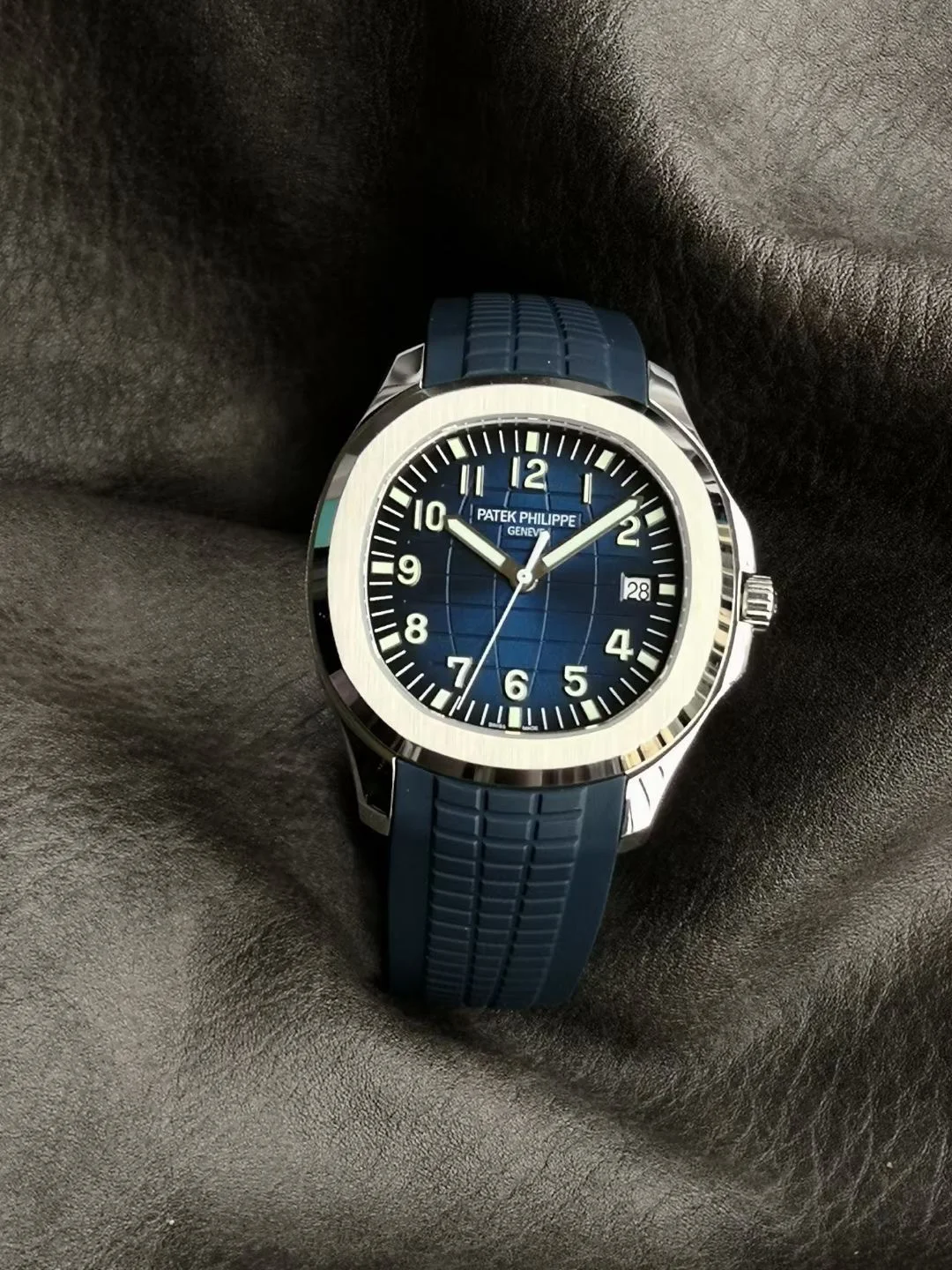 PATEK PHILIPPE Aquanaut Automatic 5167A (Blue Dial) 40mm 3K B65010070212 - Image 2