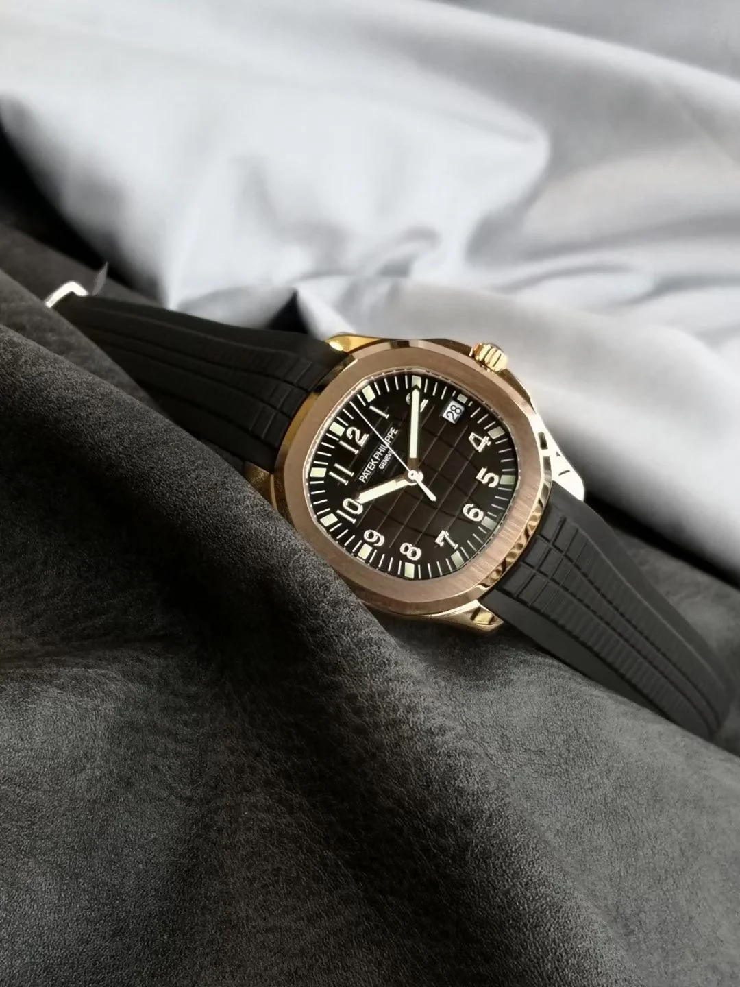 PATEK PHILIPPE Aquanaut Automatic 5167R-001 (Black Dial) 40mm 3K B75010070214 - Image 5