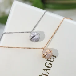 PIAGET Necklaces A0510050100