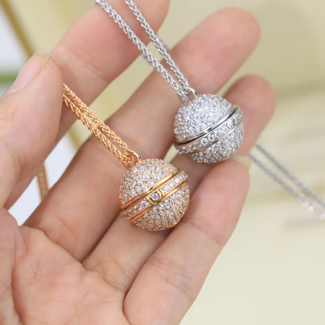 PIAGET Necklaces A0510050100 - Image 2