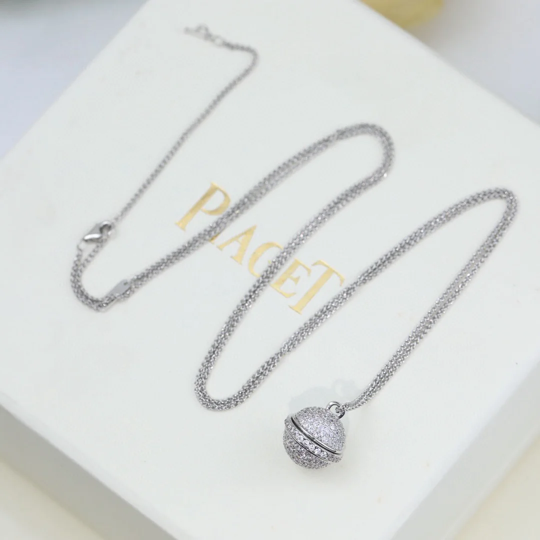PIAGET Necklaces A0510050100 - Image 4